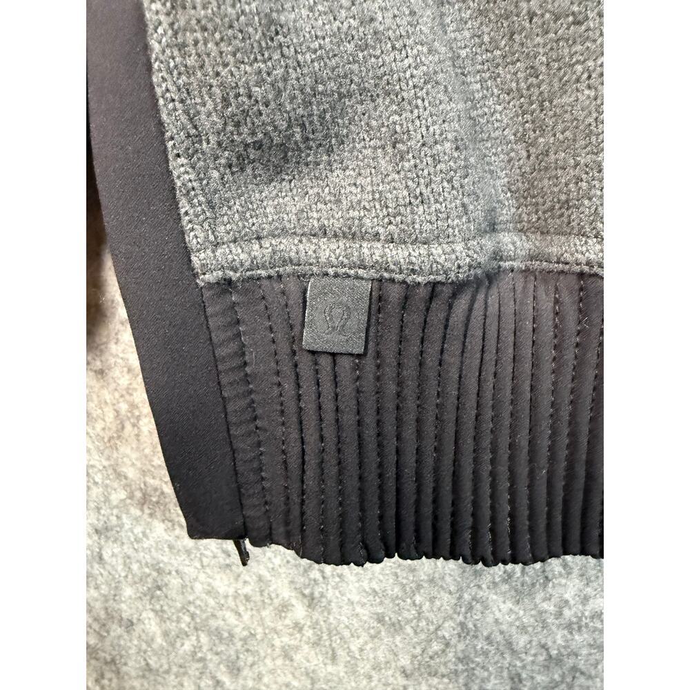 Lululemon Both Ways Bomber Reversible Black Gray Size 4/6 Fleece Satin Full Zip - Picture 7 of 9